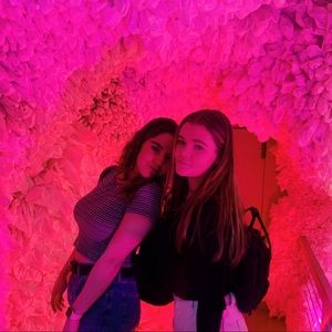 Meet your Posher, Ava